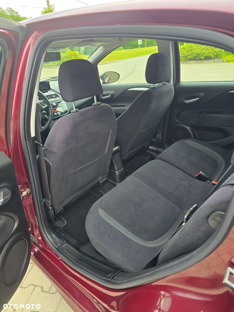 Fiat Punto 2012 - 19