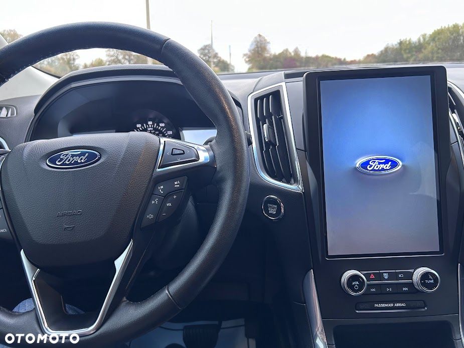 Ford Edge - 25