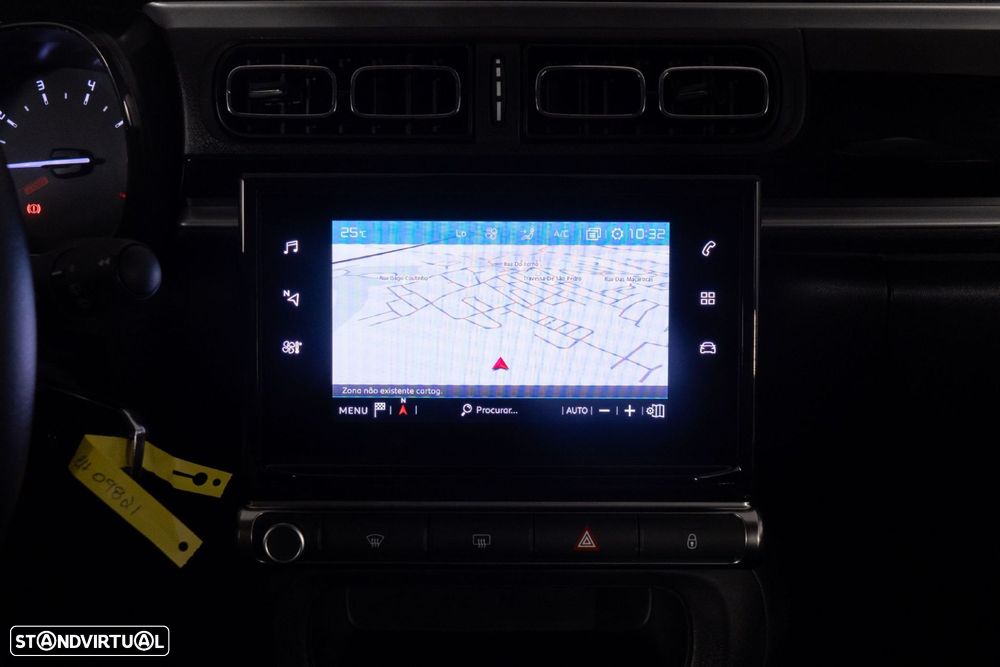 Citroën C3 1.2 PureTech Shine - 21