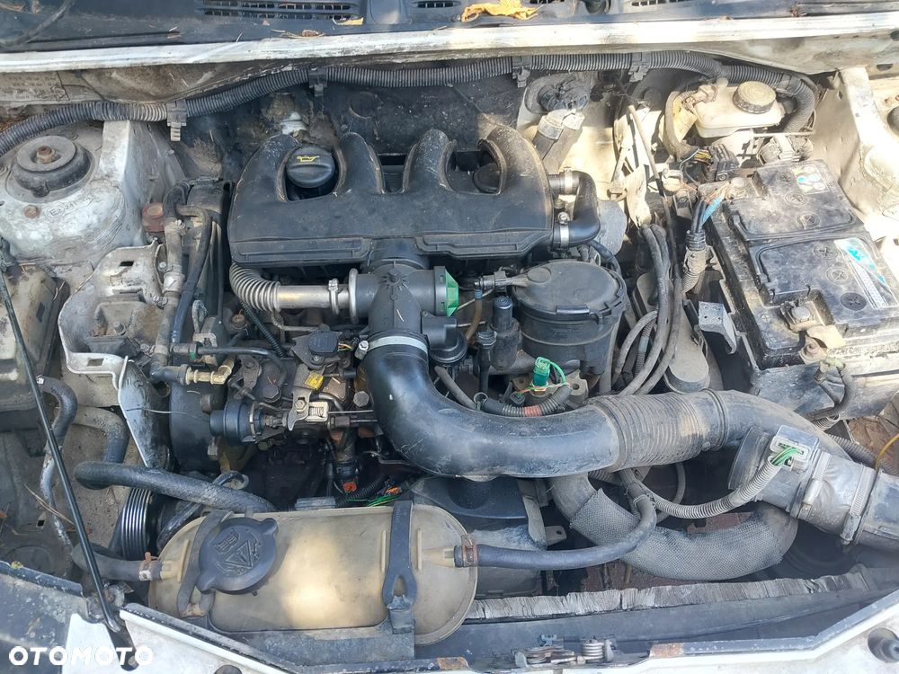 Citroen Berlingo Peugeot Partner I silnik 1.9 TD skrzynia biegów drzwi maska błotnik klapa EWPA szyba czołowa fotel belka felgi alternator maglownica lampa zderzak hak holowniczy relingi bagażnik dachowy klamka zacisk mcperson rozrusznik pompa wtryskowa paliwa antena zegary stacyjka lusterko prawy lewy prawe lewe CAŁY NA CZĘŚCI WSZYSTKIE CZĘŚCI - 12