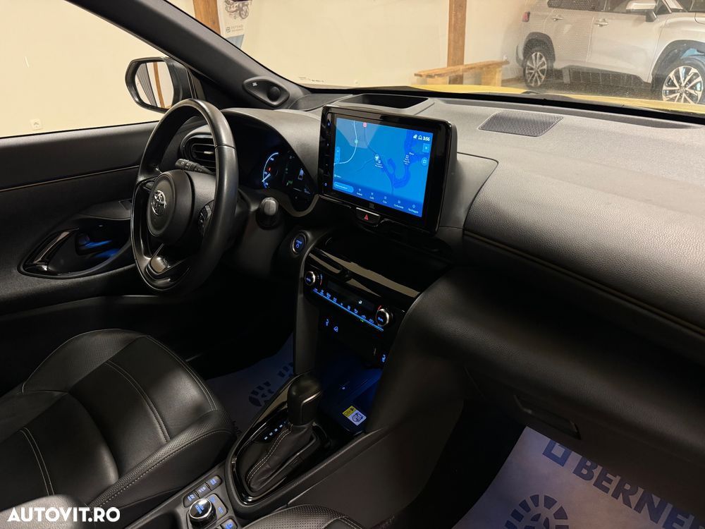 Toyota Yaris - 7