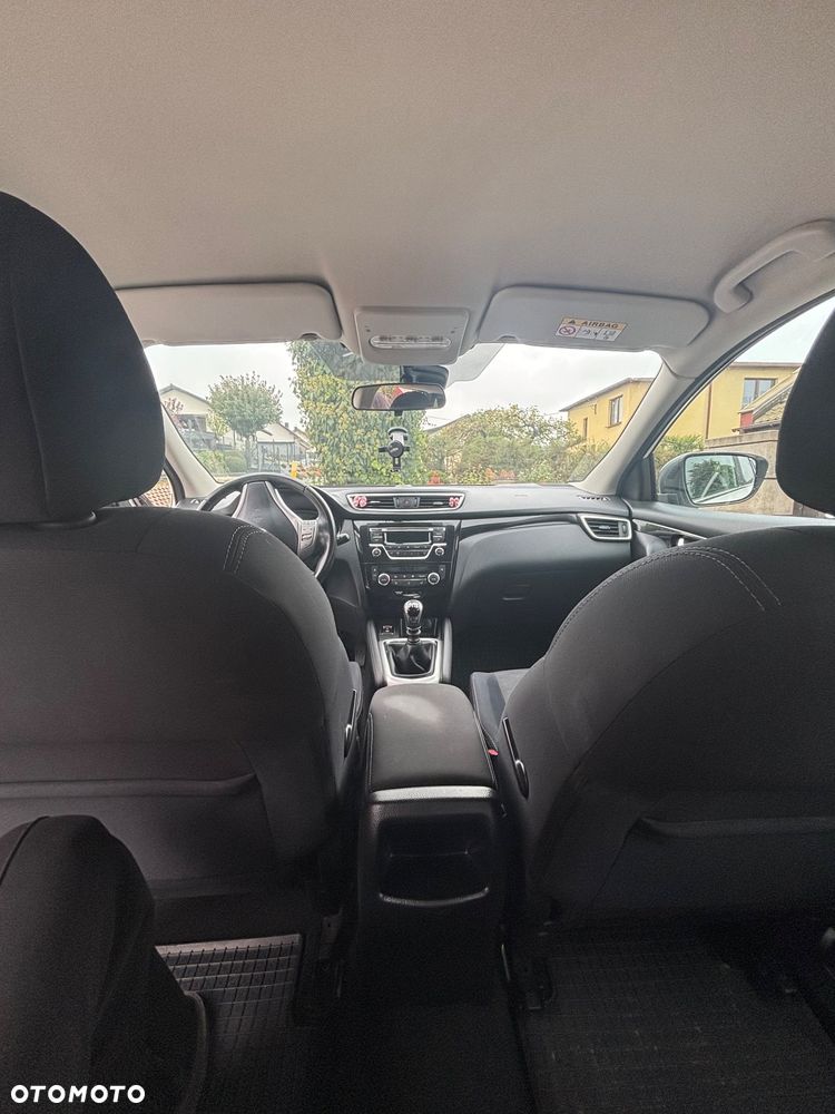 Nissan Qashqai - 11