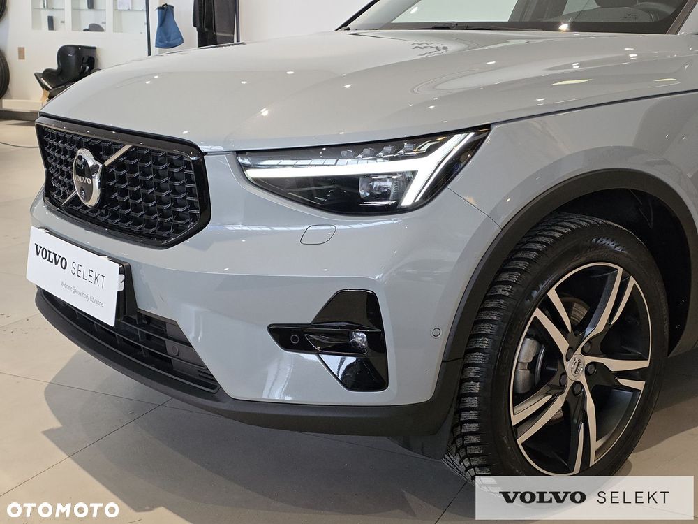 Volvo XC 40 - 4