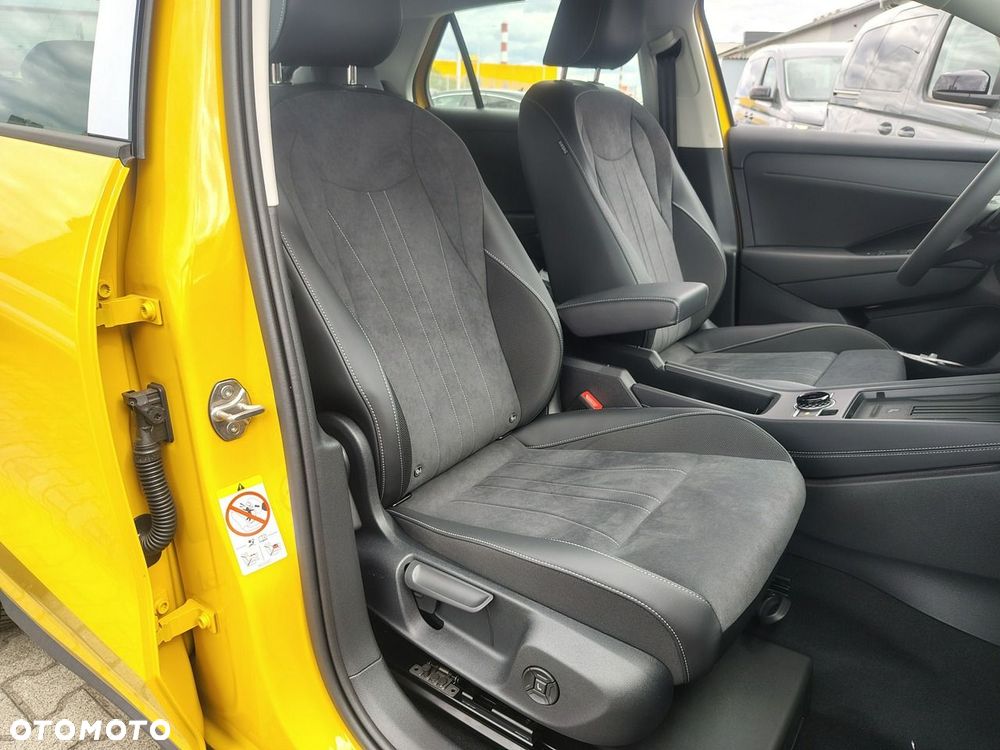 Volkswagen T-Roc 1.5 eTSI Style DSG - 10
