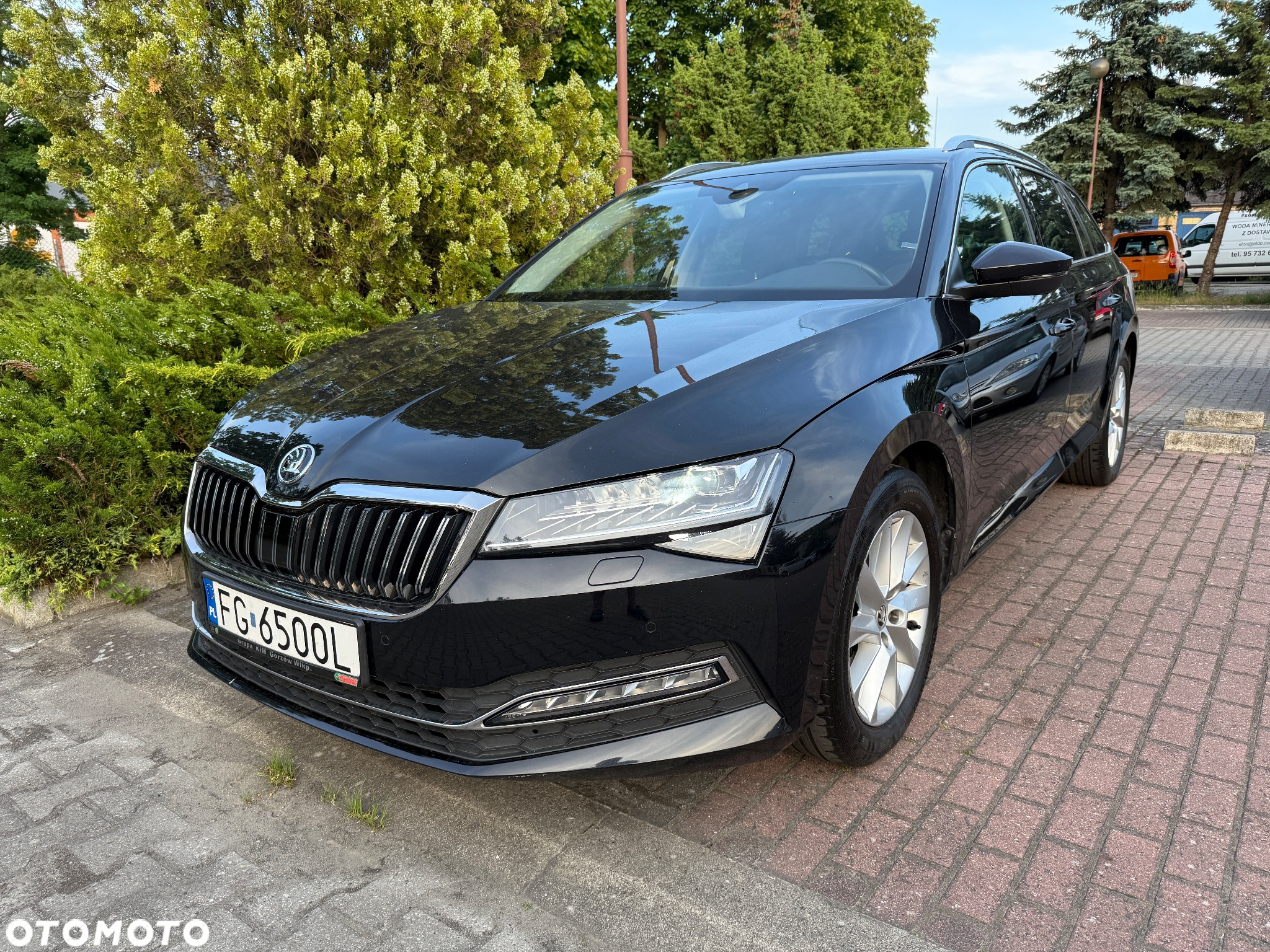 Skoda Superb 2.0 TDI SCR Style DSG - 6