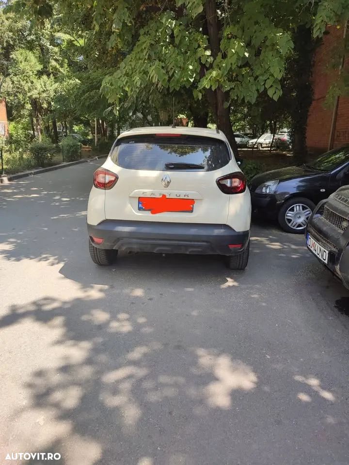Renault Captur - 1