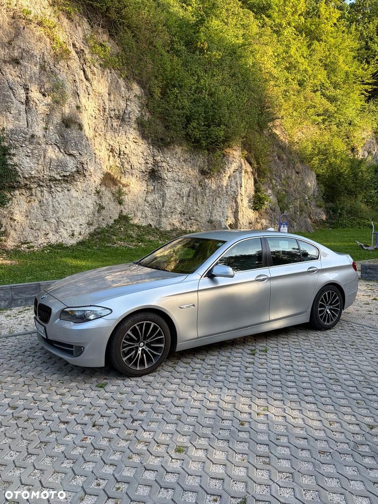 BMW Seria 5 535d xDrive - 3