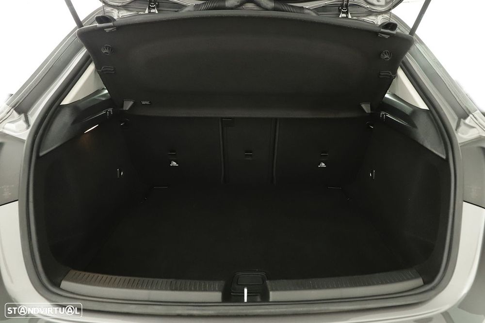 Mercedes-Benz A 200 Standard - 23