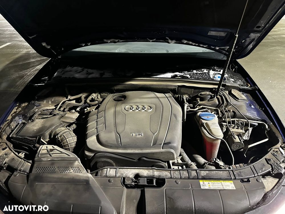 Audi A4 Avant 2.0 TDI DPF quattro S line Sportpaket - 11