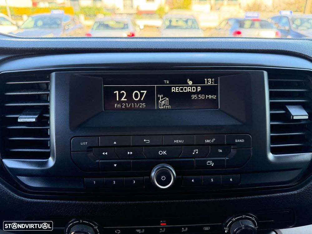 Toyota Proace Verso 1.5 D-4D L1 1.0T Exclusive 9L PDL - 24