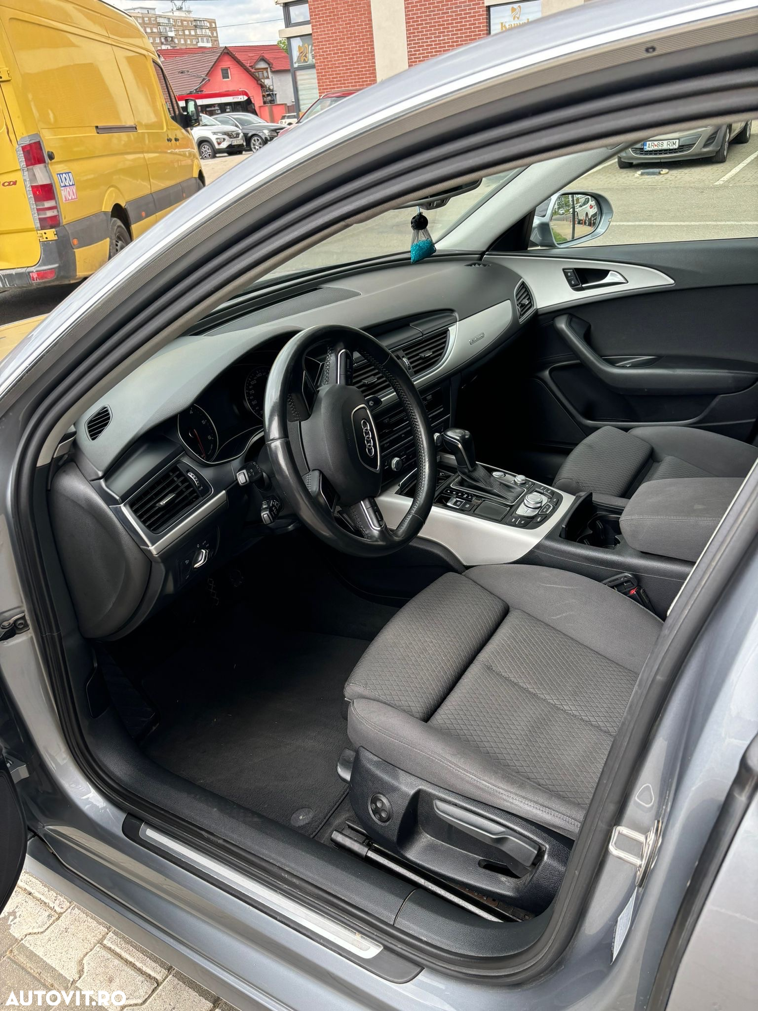 Audi A6 Avant 3.0 TDI quattro Tiptronic - 9