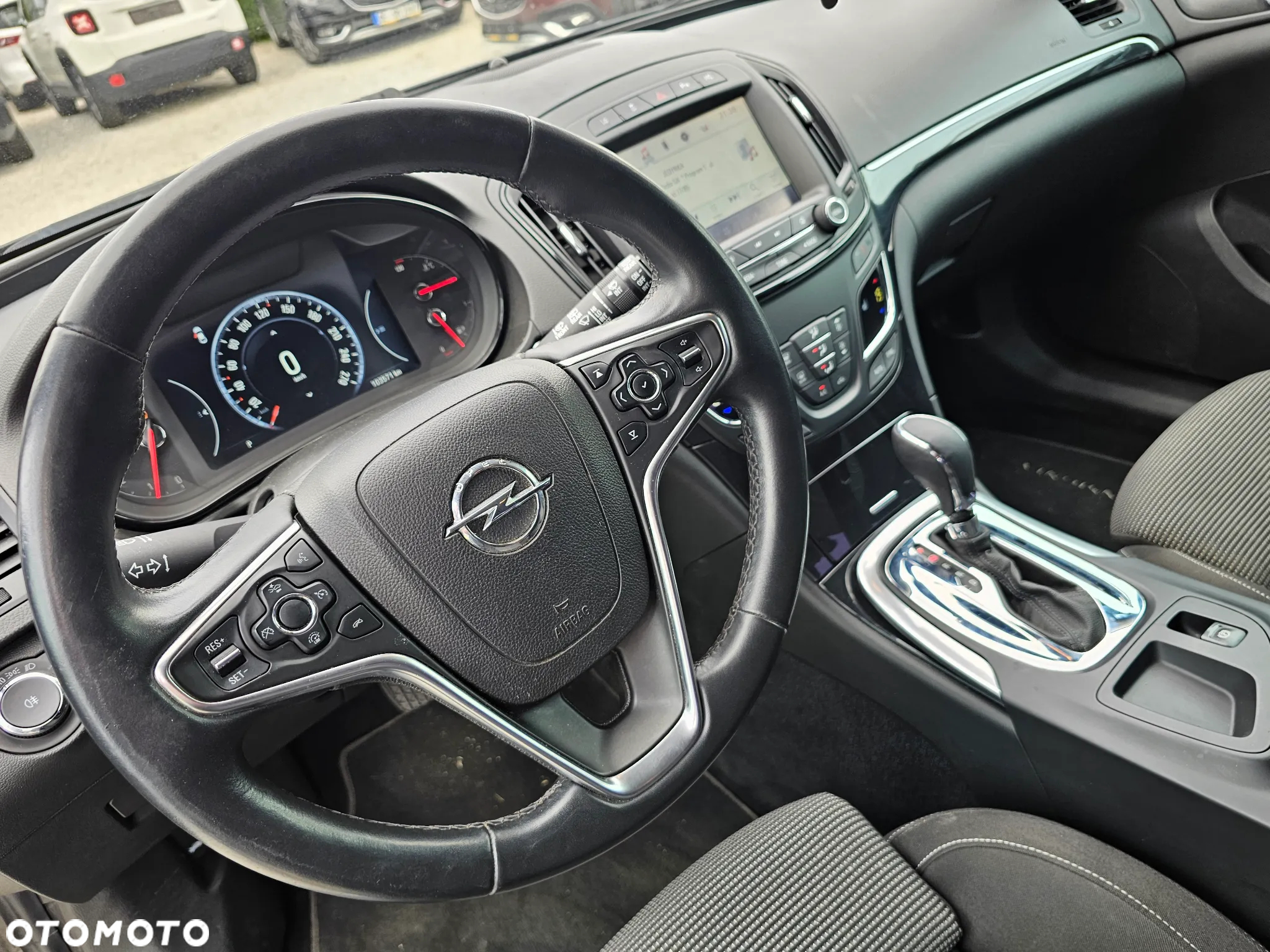 Opel Insignia 2.0 CDTI automatik Business Innovation - 25