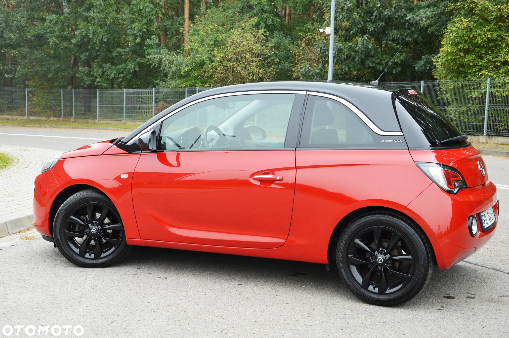 Opel Adam 1.2 Black Jack S&S - 15