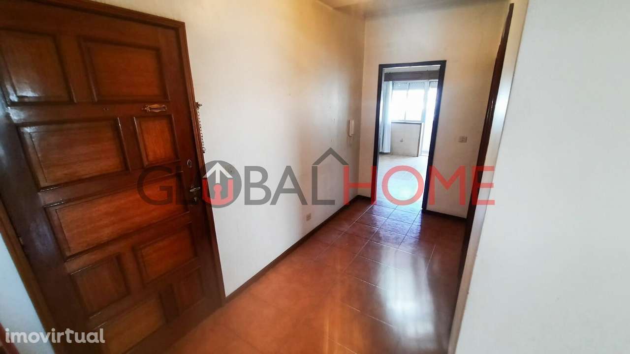 Apartamento T3 ao Centro de Rio Tinto - Grande imagem: 2/25