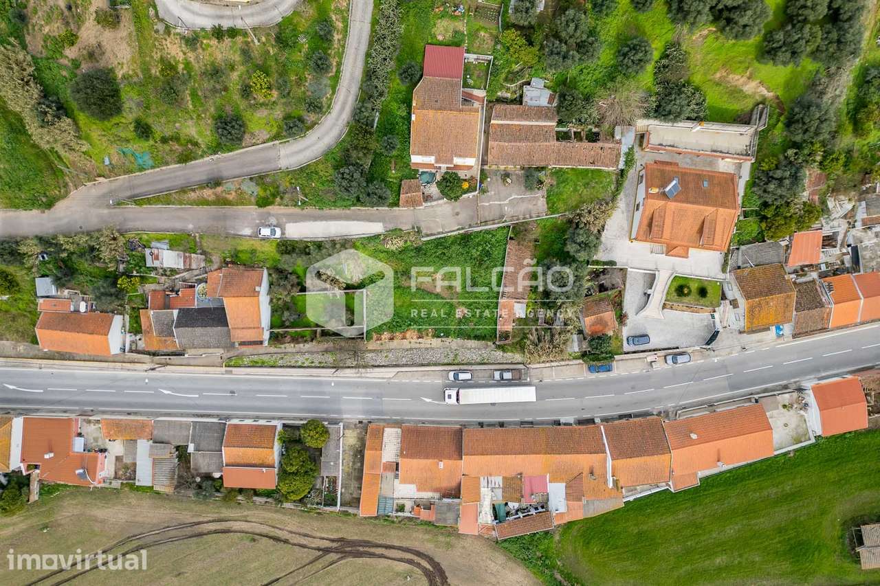 Moradia para Restaurar T1 Venda em Chamusca e Pinheiro Grande,Chamusca - Grande imagem: 3/31