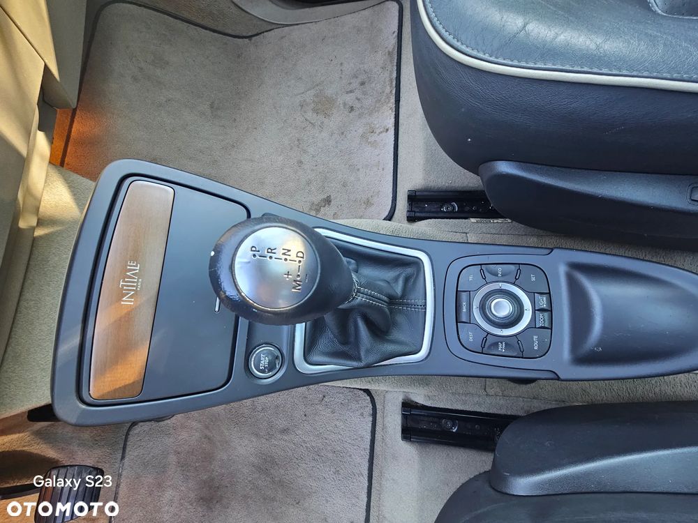 Renault Espace 3.5 Initiale - 25