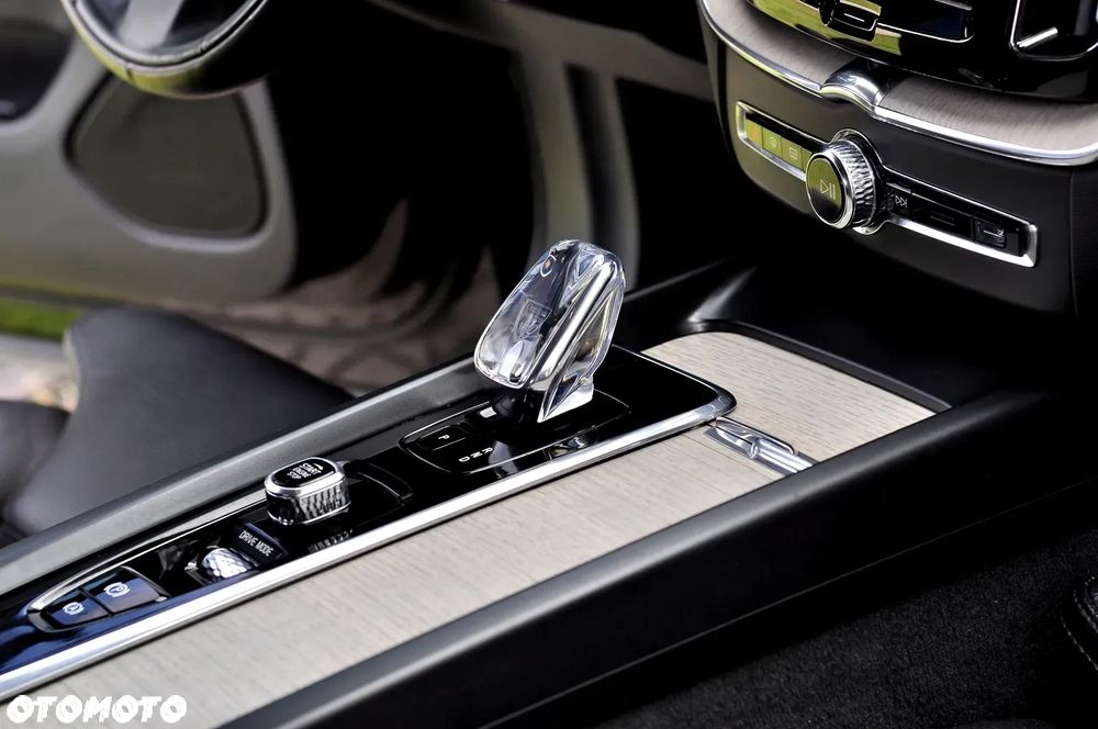 Volvo XC 60 B4 D Geartronic Inscription - 31