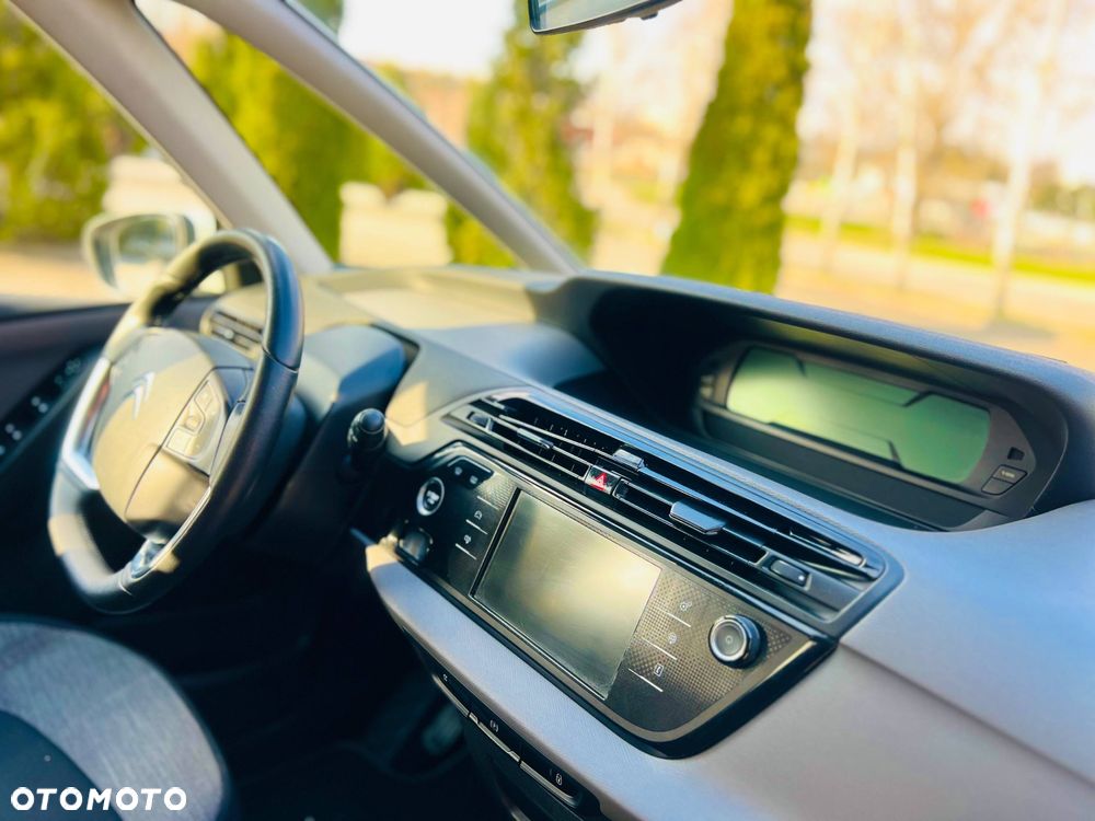 Citroën C4 Picasso VTi 120 Attraction - 10