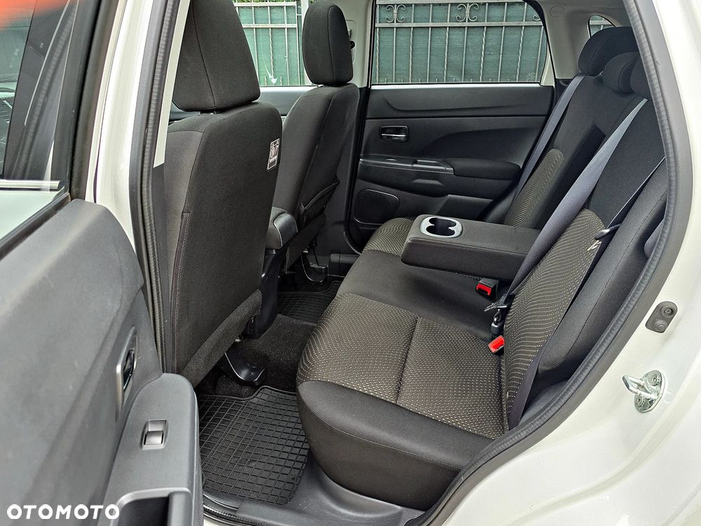 Mitsubishi ASX 1.8 DI-D 2WD Invite - 30