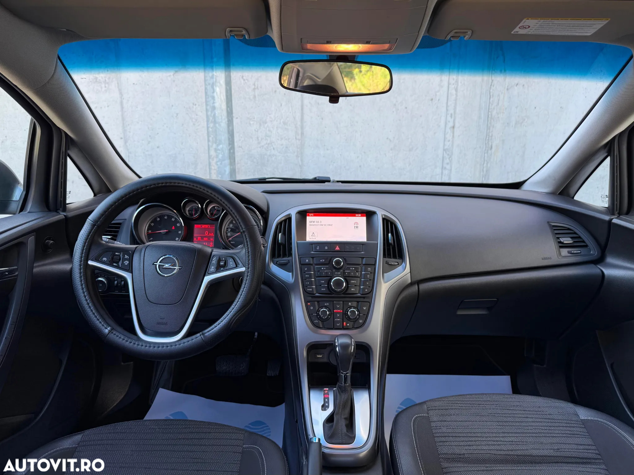 Opel Astra 1.6 TWINPORT ECOTEC Enjoy Aut. - 4