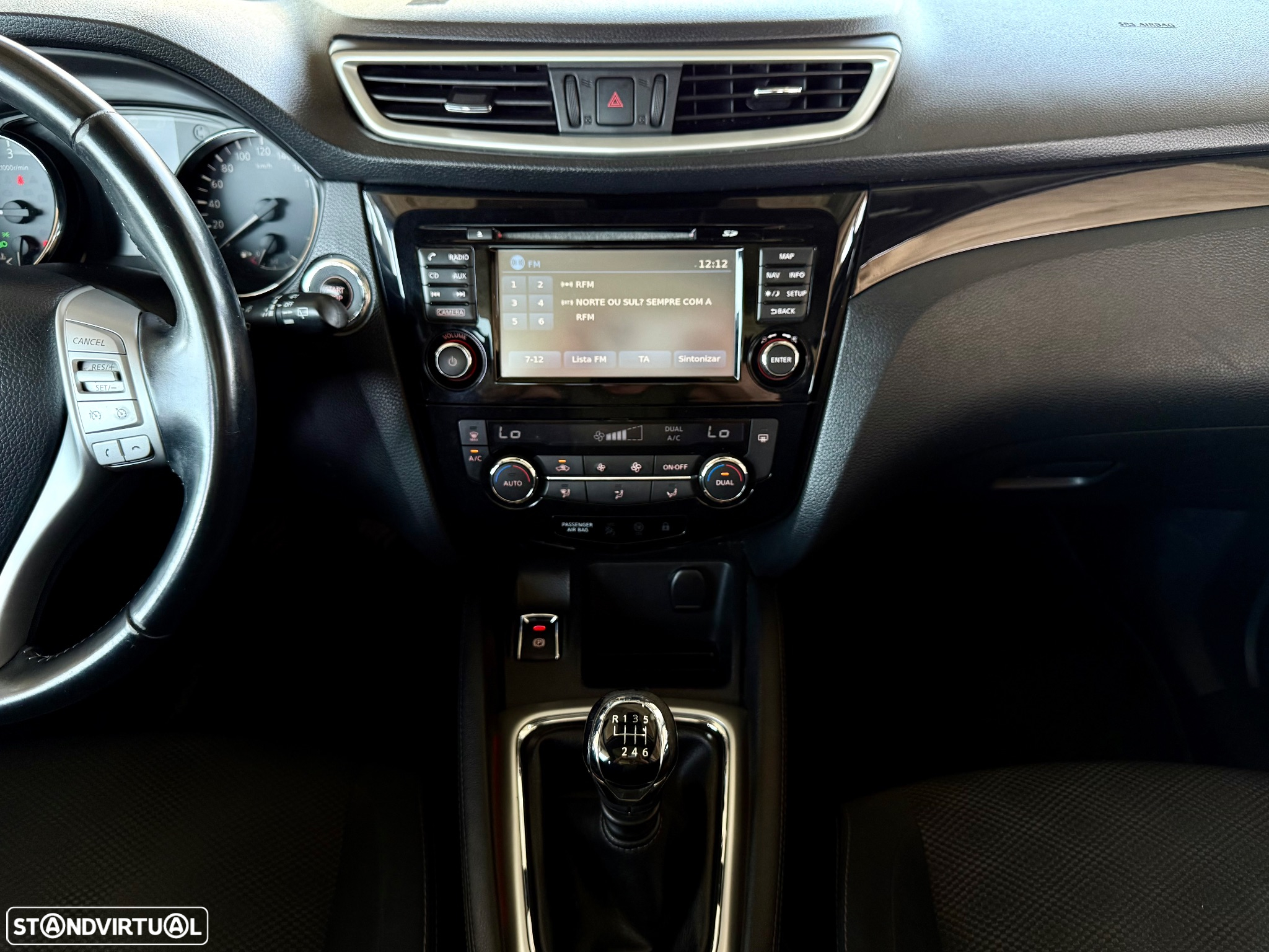 Nissan Qashqai 1.5 dCi N-Connecta - 9