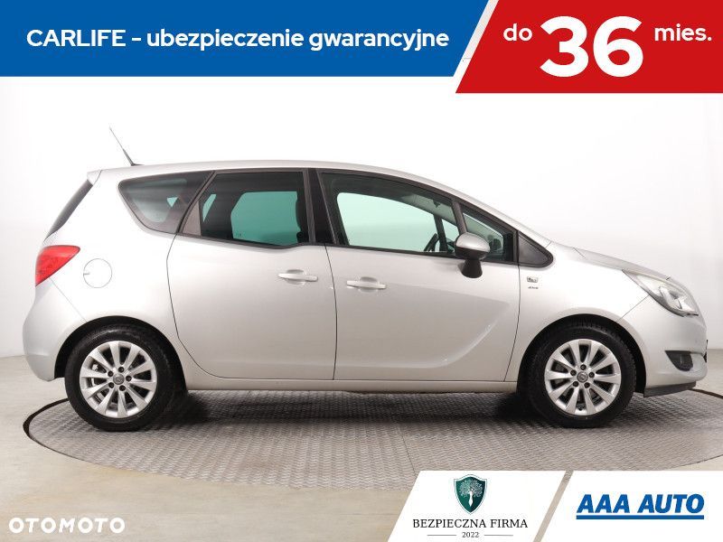 Opel Meriva - 8