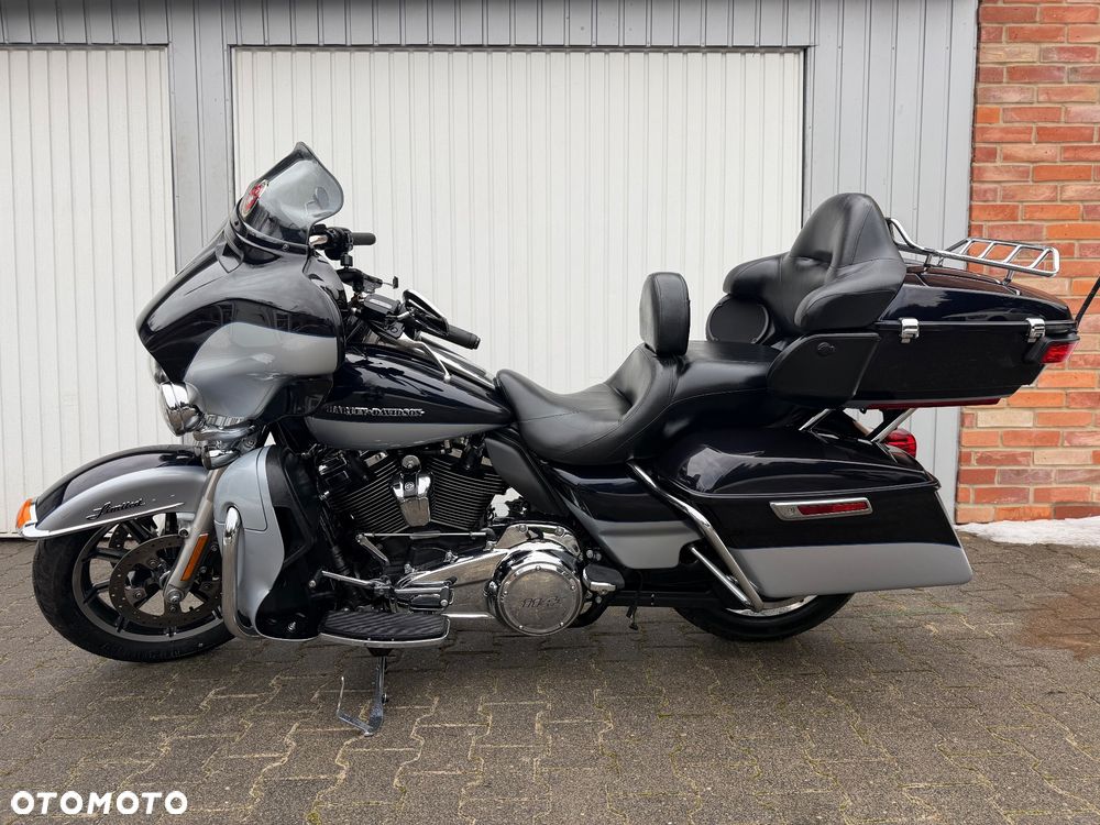 Harley-Davidson Touring Electra Glide - 13