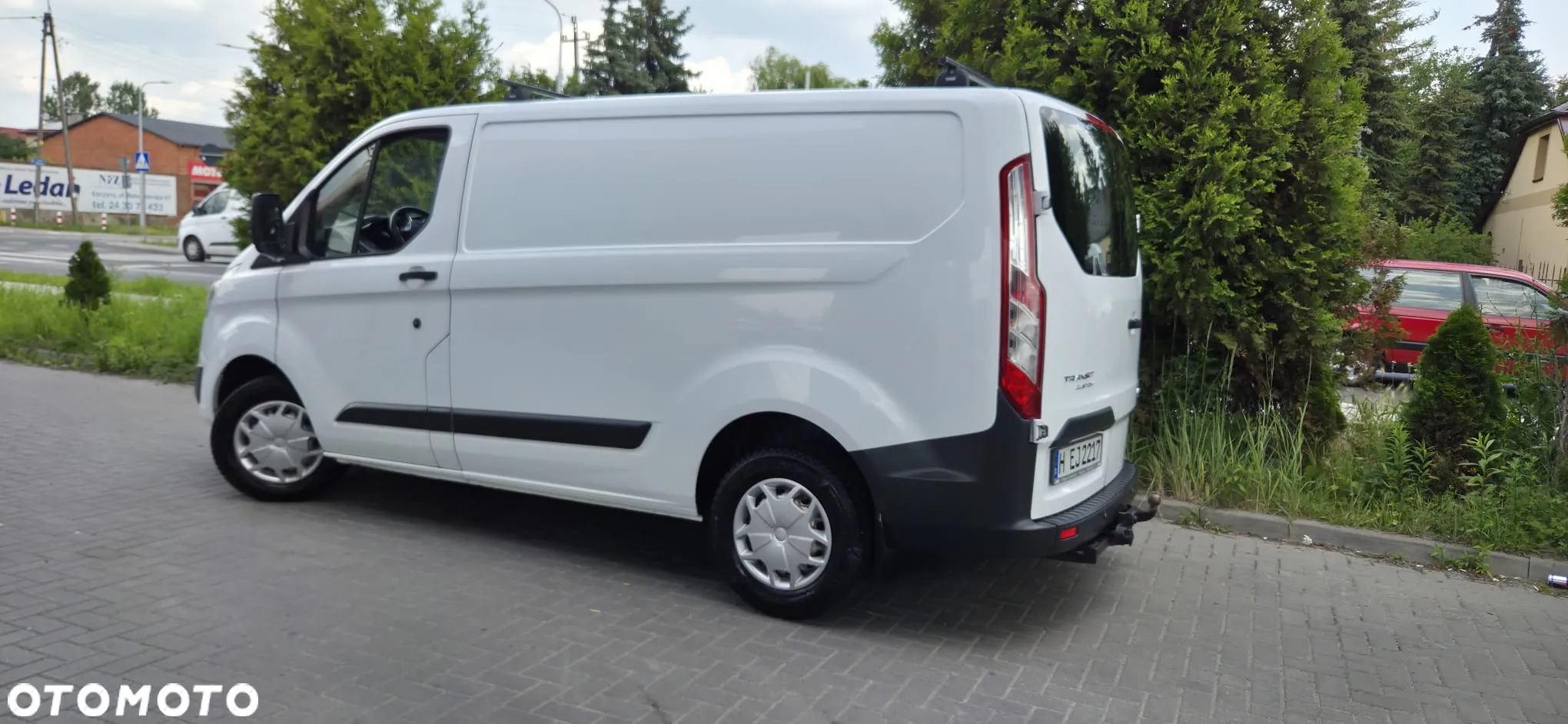 Ford TRANSIT CUSTOM - 18