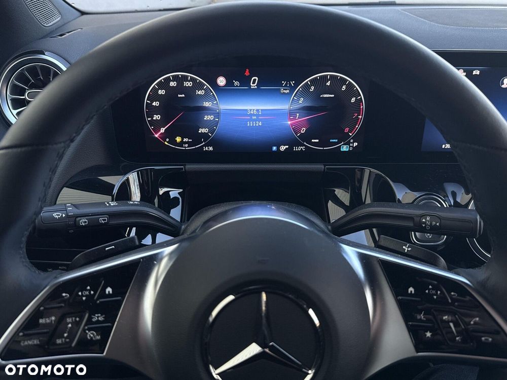 Mercedes-Benz GLA - 15