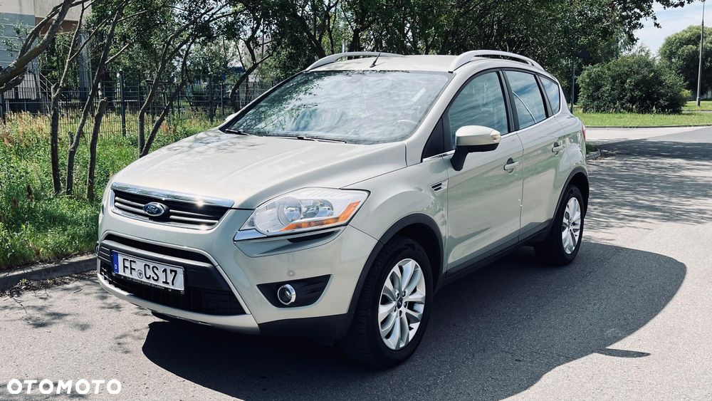 Ford Kuga 2.0 TDCi 2x4 Titanium - 1