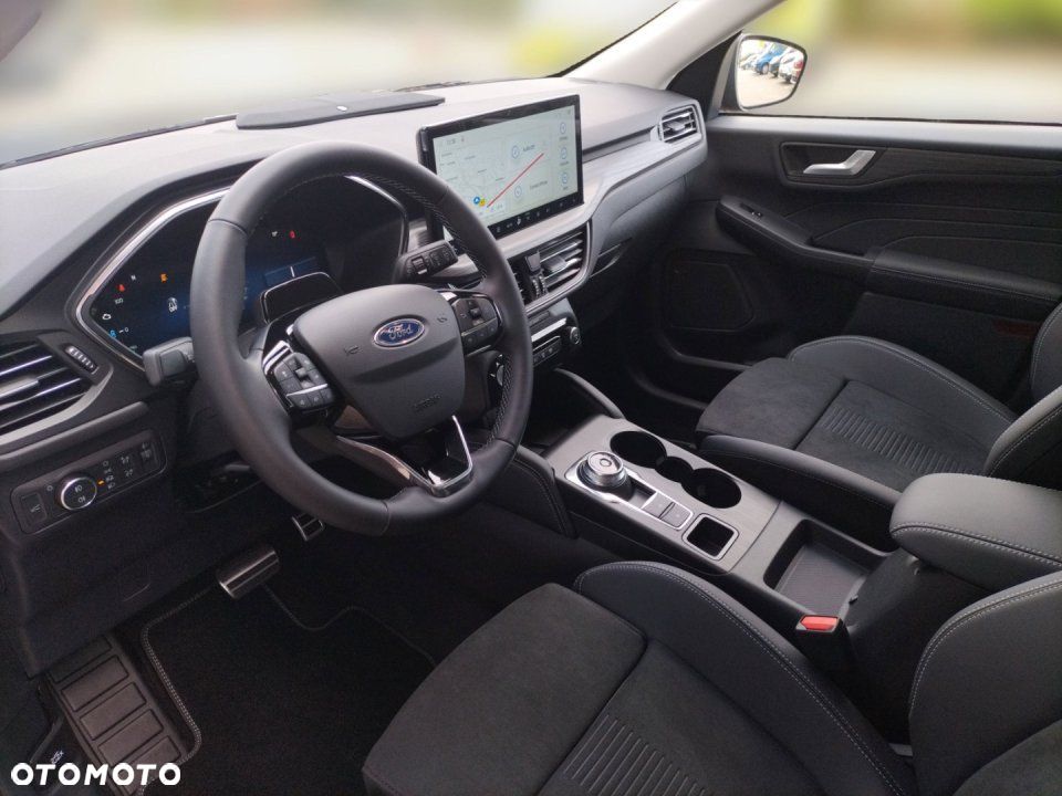 Ford Kuga - 10