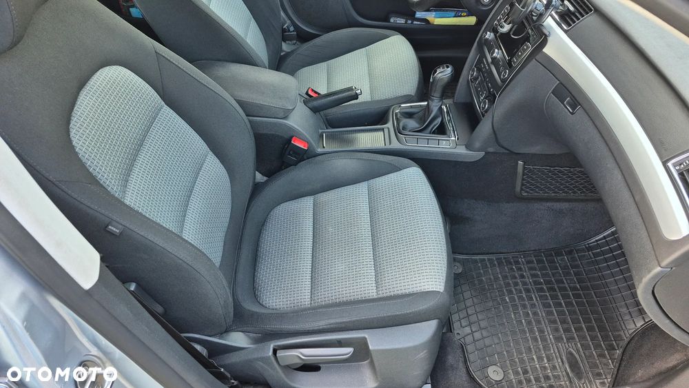 Skoda Superb 2.0 TDI Ambition - 13