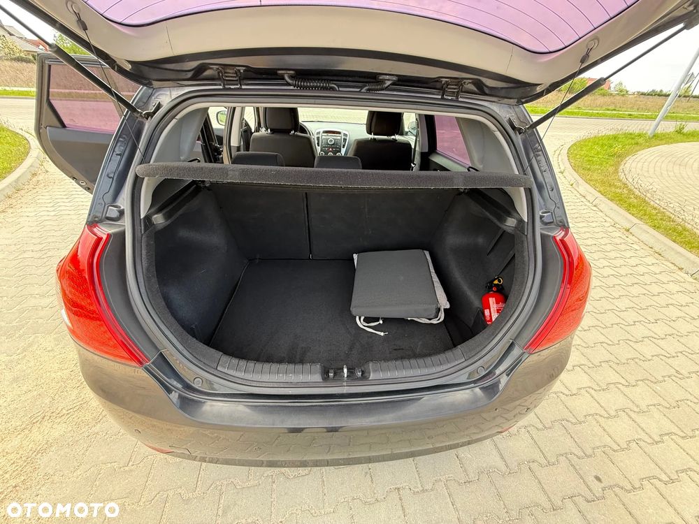 Kia Ceed 1.4 CVVT ISG Vision - 24