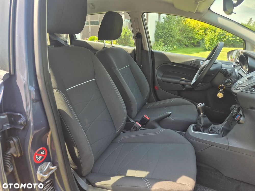 Ford Fiesta 1.25 Champions Edition - 23
