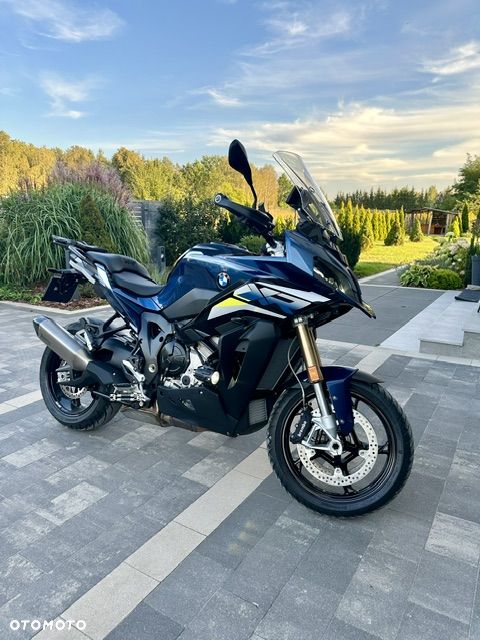 BMW XR - 1