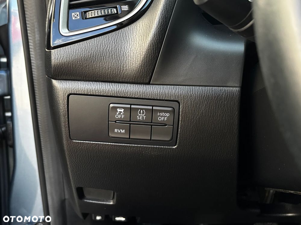 Mazda 3 SKYACTIV-G 120 NAKAMA - 38