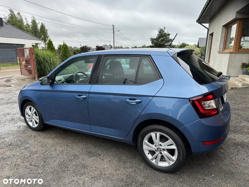 Skoda Fabia - 4