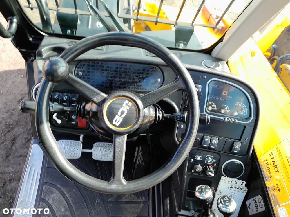 JCB 540-140 - 22
