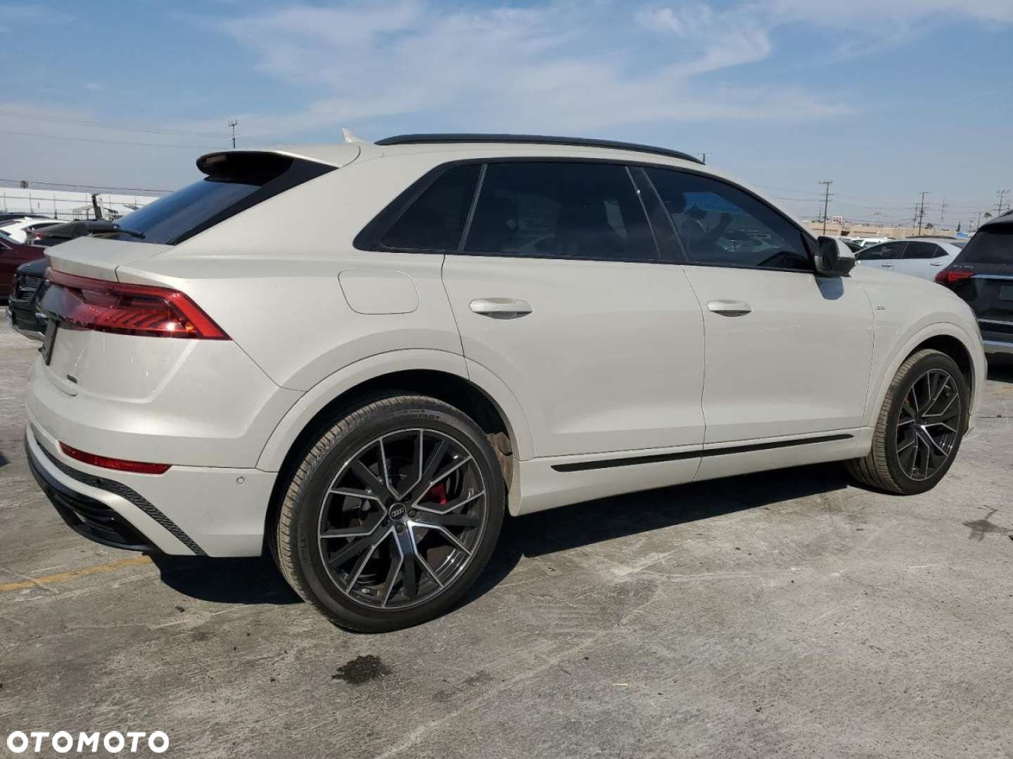 Audi Q8 - 10