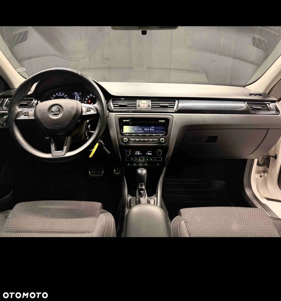 Skoda RAPID - 13