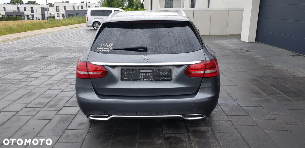 Mercedes-Benz Klasa C 200 CDI DPF Automatik Special Edition - 7