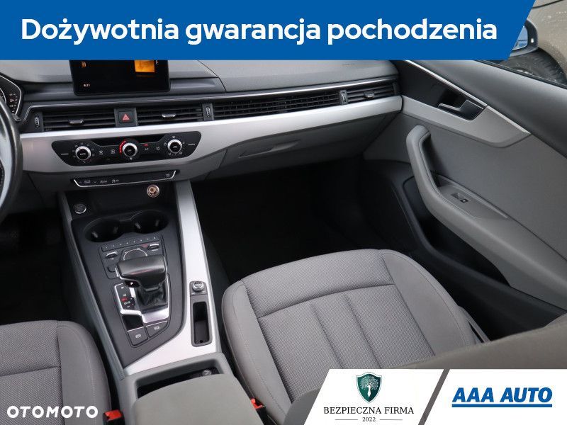 Audi A4 Avant - 10