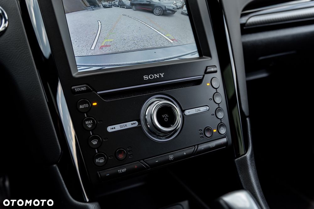 Ford Mondeo - 38