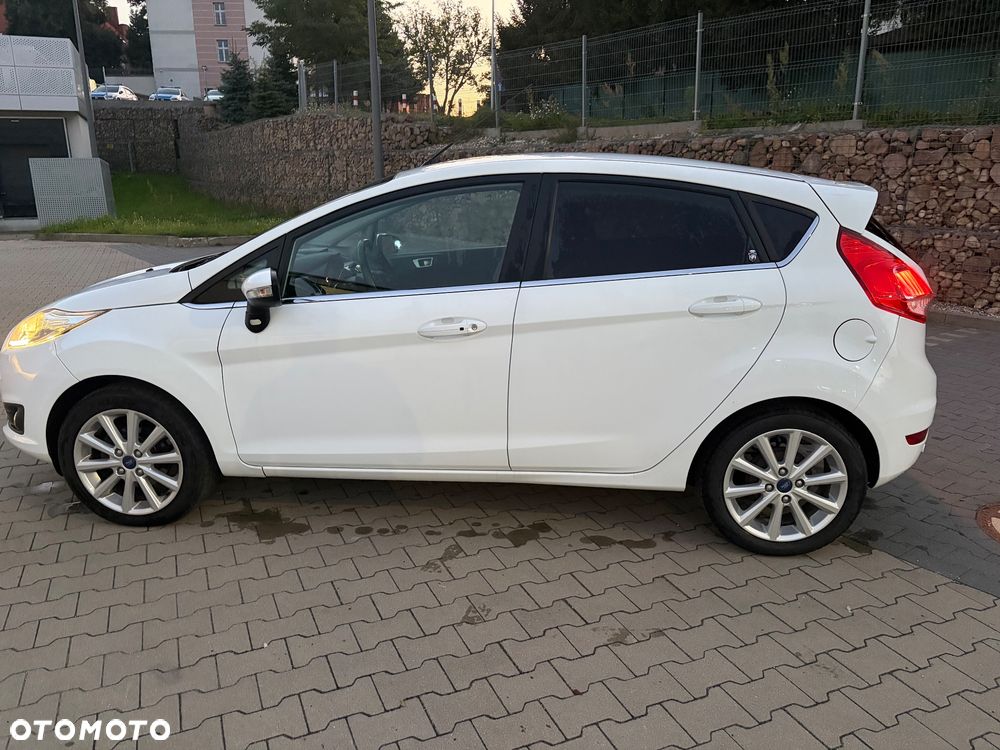 Ford Fiesta 1.0 EcoBoost STart-Stop ST-LINE - 2