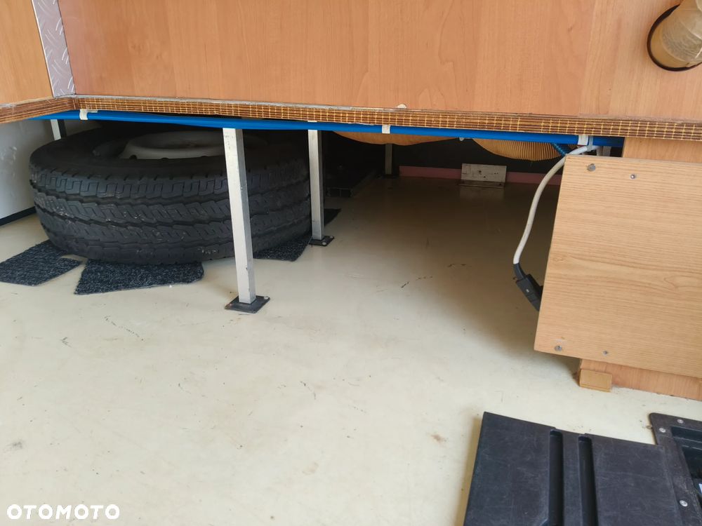 Eura Mobil TA690HB - 11