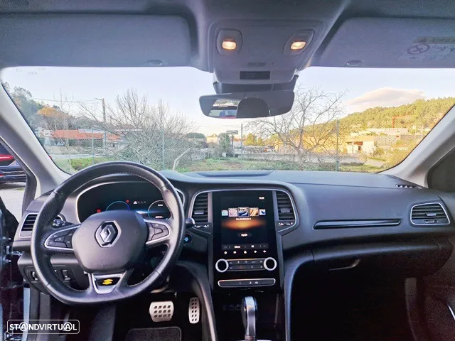 Renault Mégane Sport Tourer 1.6 E-Tech Plug-In Hybrid R.S. Line - 21