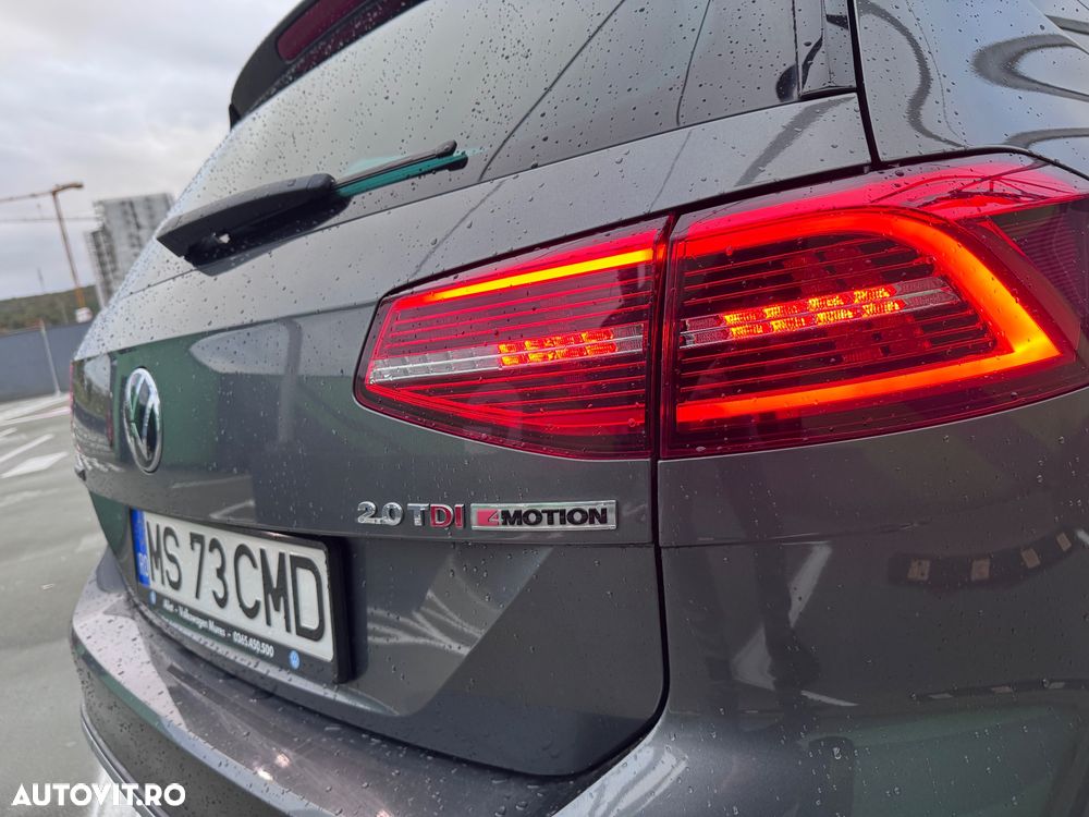 Volkswagen Passat Alltrack 2.0 TDI DSG 4Motion - 36