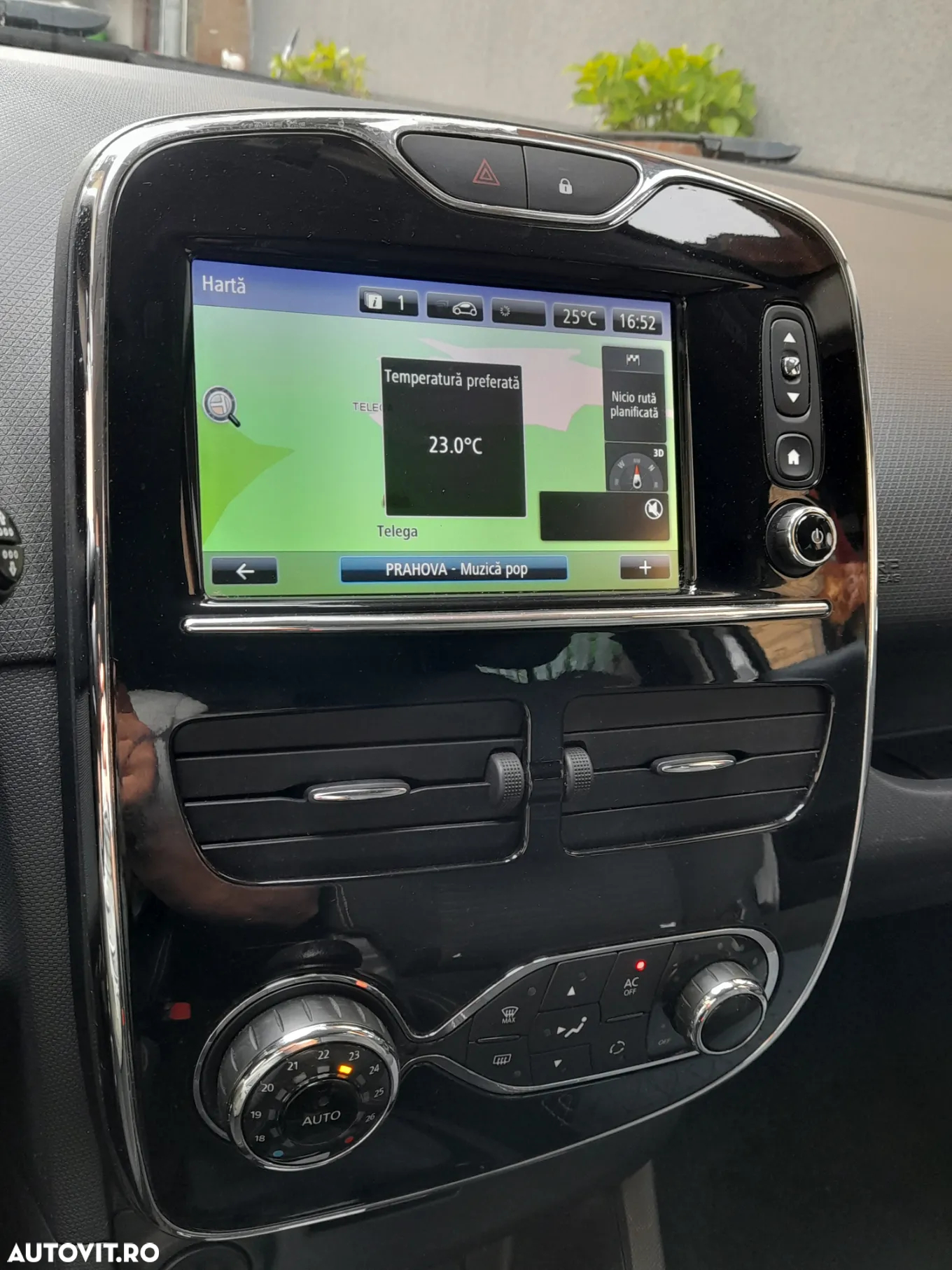 Renault Clio (Energy) dCi 90 Start & Stop INTENS - 17