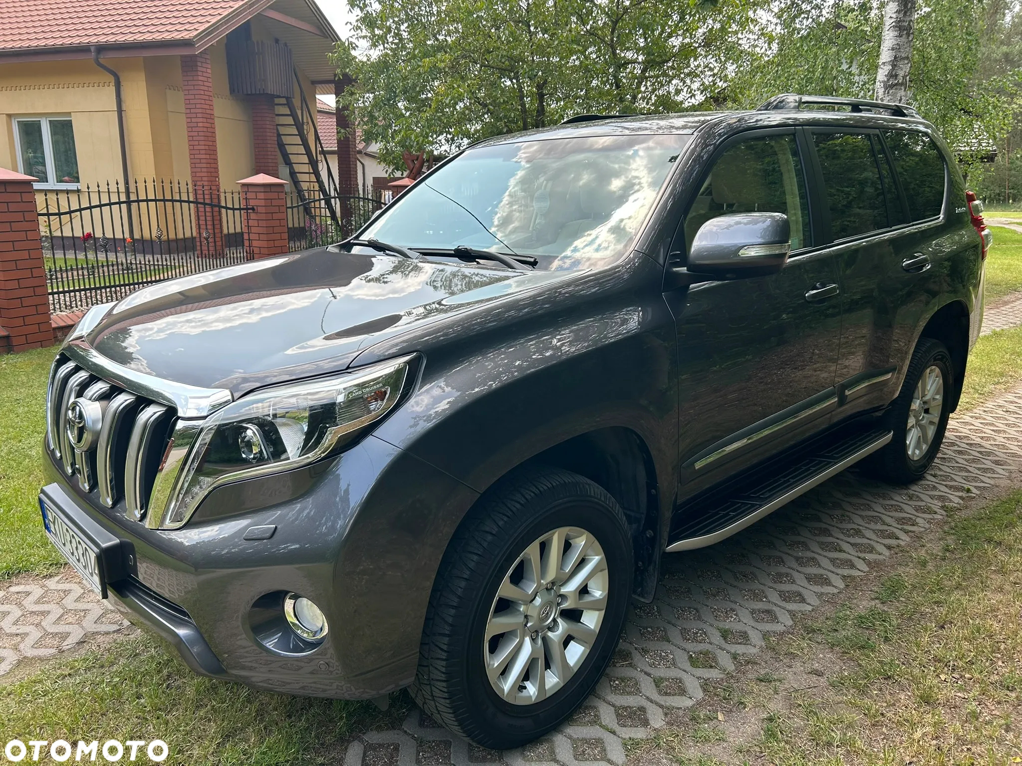 Toyota Land Cruiser LC 3.0 D-4D Invincible - 2