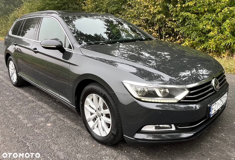 Volkswagen Passat - 25